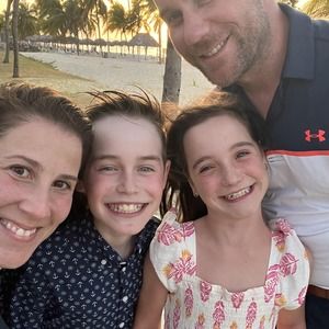 Meet your Posher, Mariie-claude